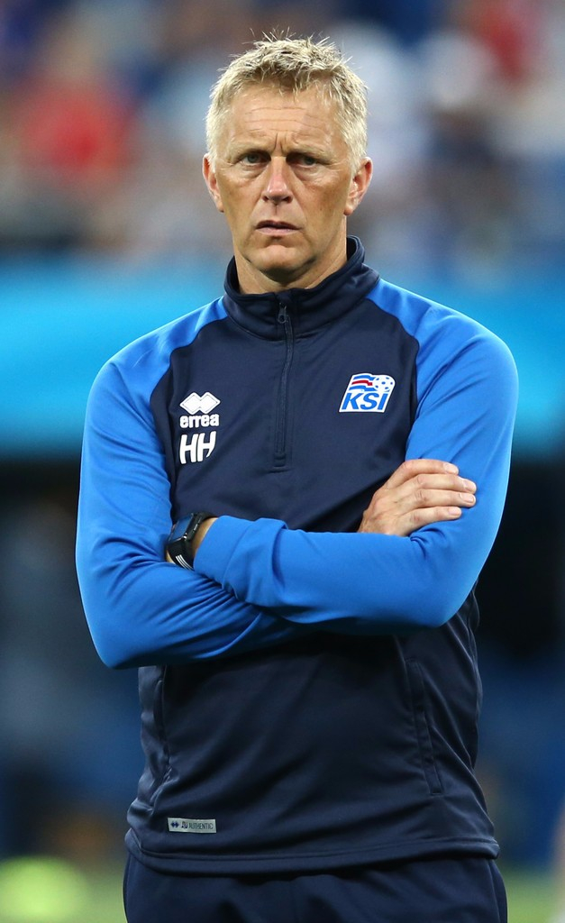 法兰克福内部会议纪要流出:今晨遗憾出局;意甲使命明确;年轻球员得到机会 法兰克福内部会议纪要流出:今晨遗憾出局;意甲使命明确;年轻球员得到机会